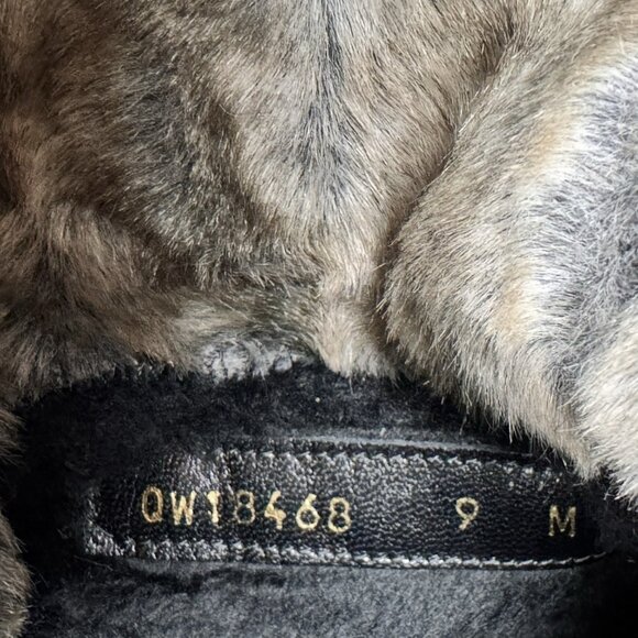 Stuart Weitzman Luge Bootie SZ 9 Fur Lined Lace Up Black Suede Winter Flat Warm - Picture 11 of 14